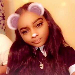 Meet your Posher, Sierra